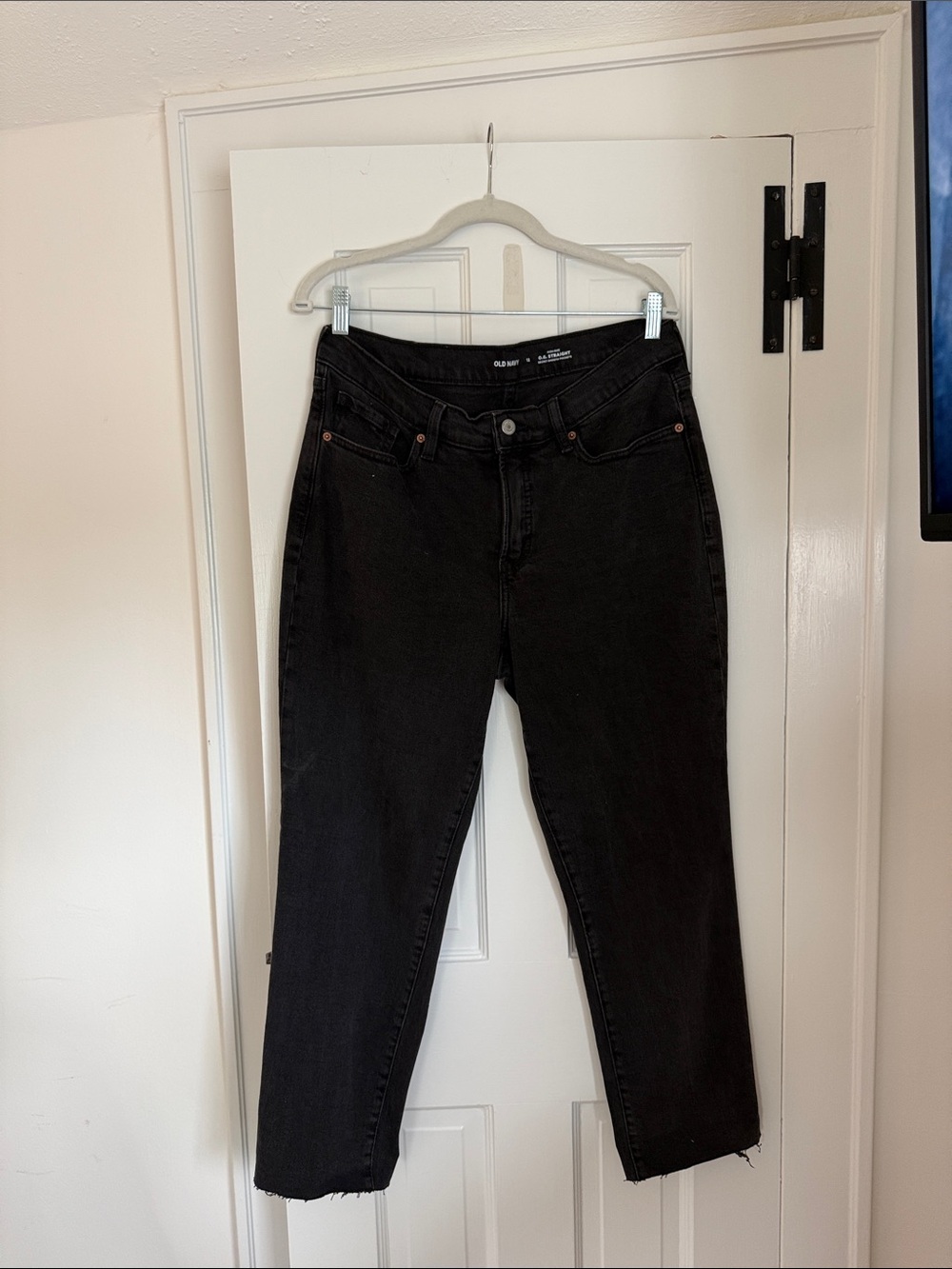 Old Navy Black Cropped High-Rise Jeans